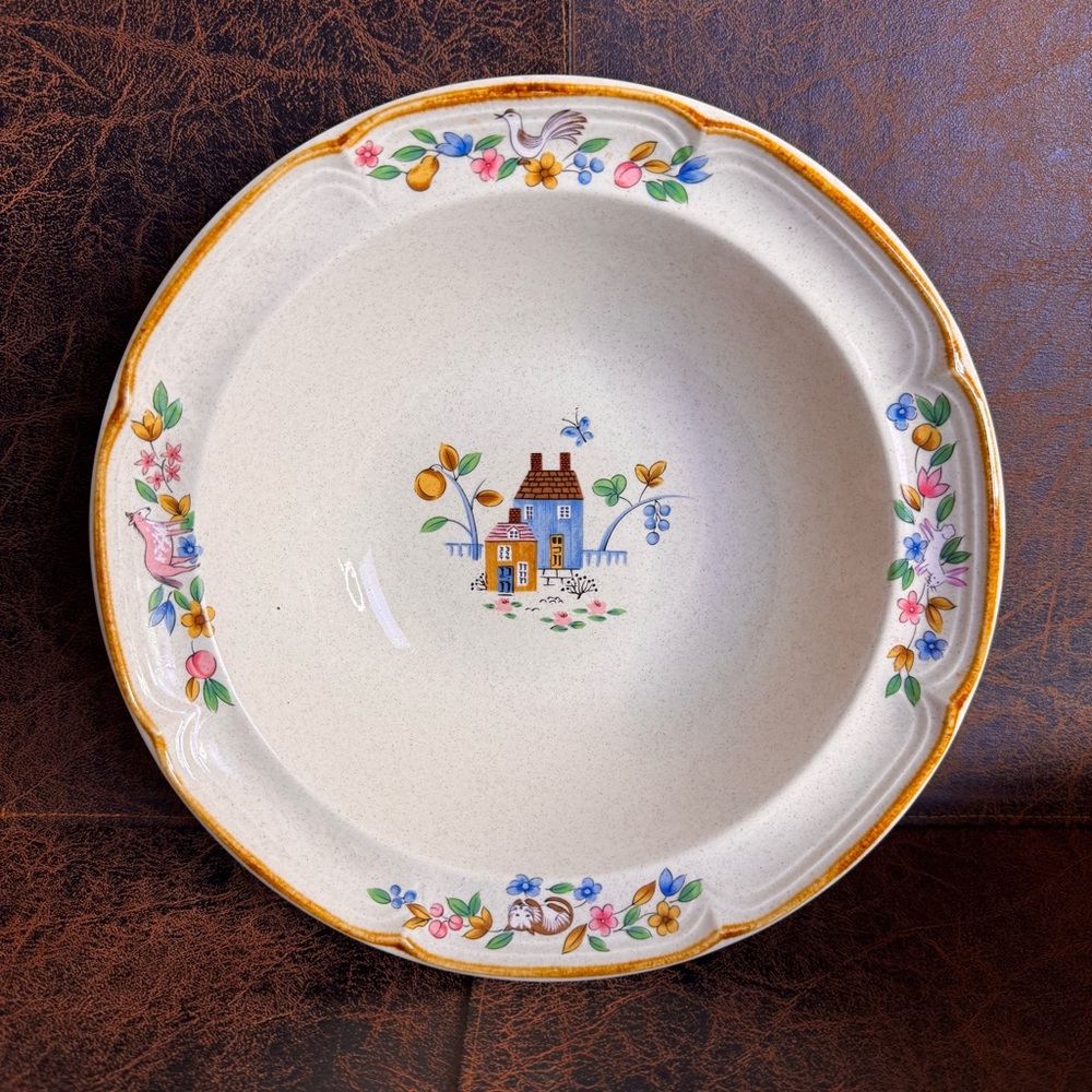 International Heartland 9”Vegetable Serving Bowls with Floral and House Set of 2 - Picture 2 of 5